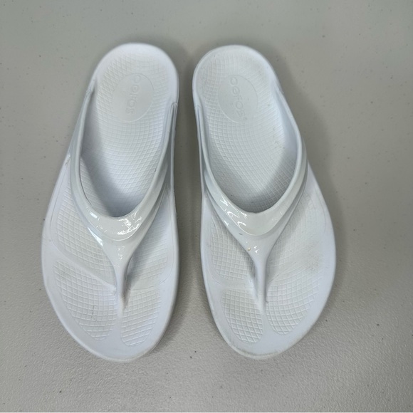 OOFOS OOLALA Sandals Thong white Size 8 - Picture 1 of 10